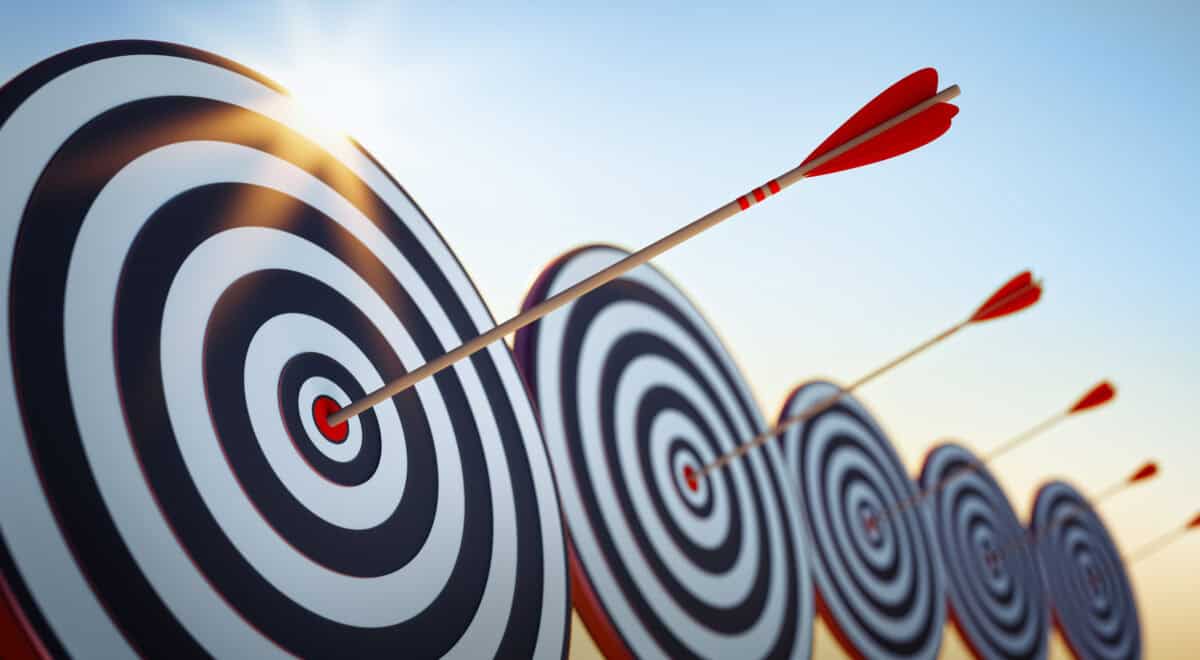 The Perfect TFSA Stock: 3.2% Yield Paying Cash Every Month