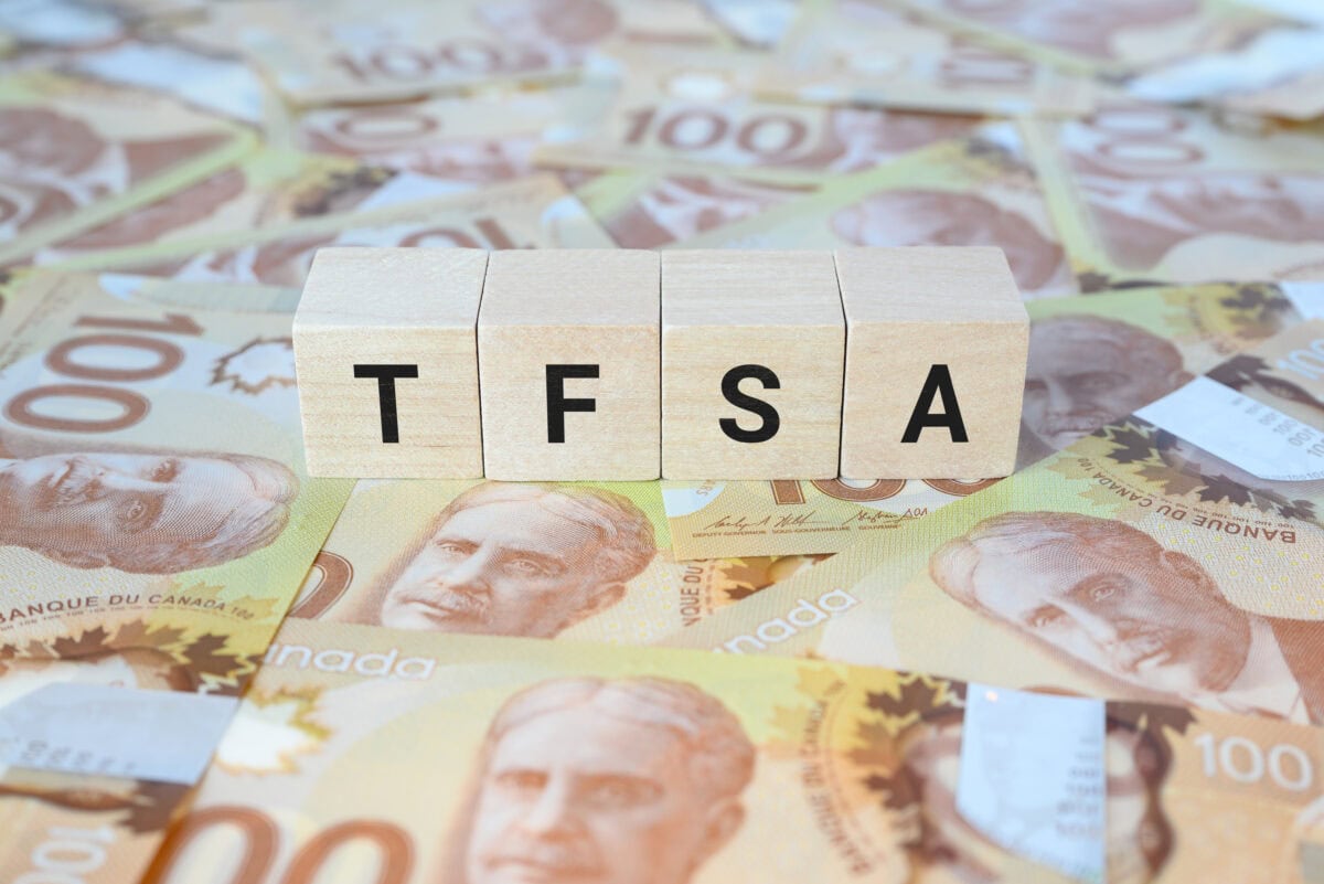 How to Use a TFSA to Generate an Average of $381.50 in Monthly Tax-Free Income