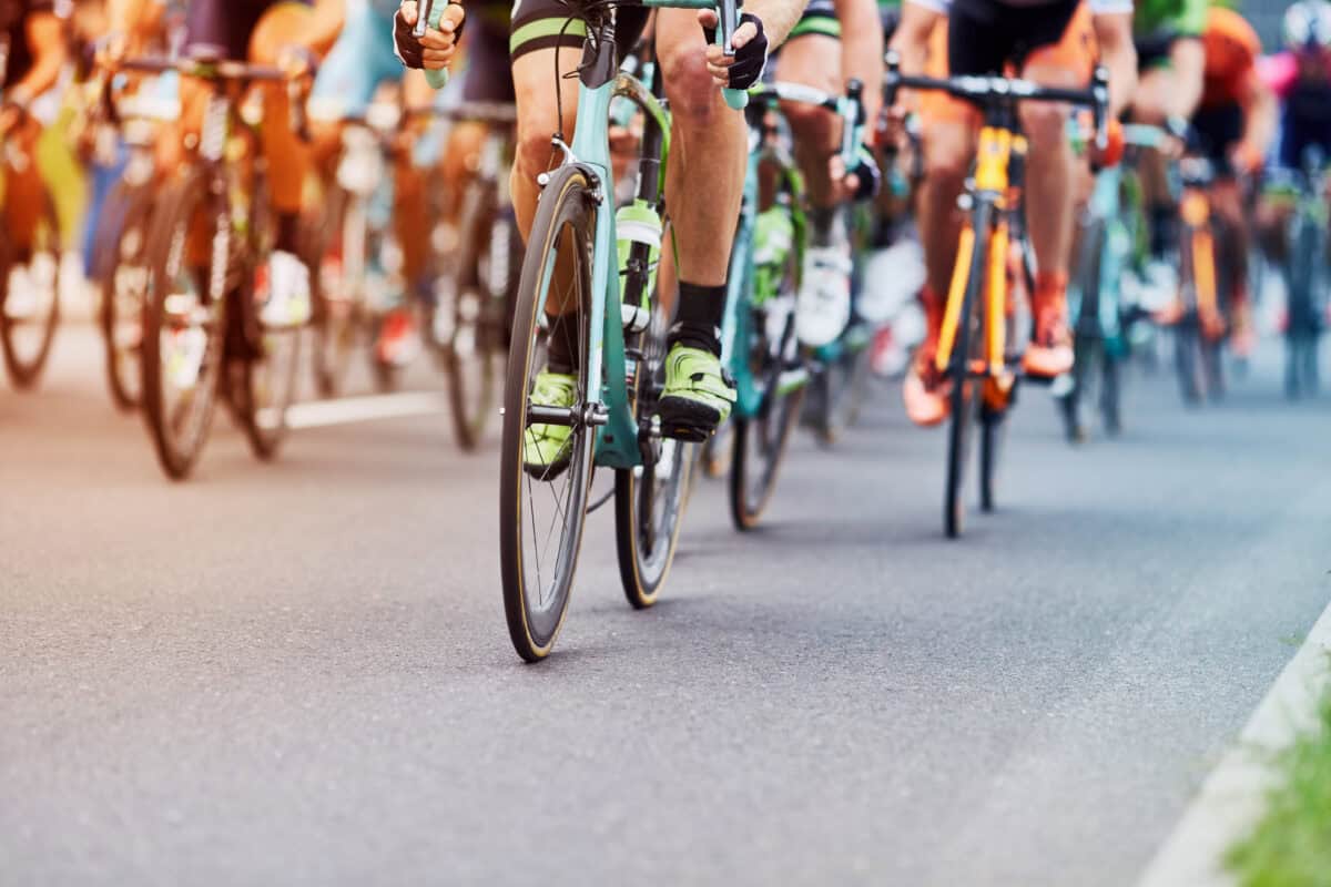 The 11% Monthly Dividend That Beats Every GIC Rate